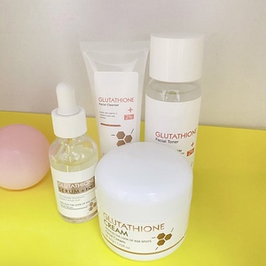 Crema y Loción Facial para el Cuidado de la Piel Negra Africana de Marca Privada, Blanqueadora e Iluminadora, Elimina las Manchas Oscuras, Crema Aclarante, Set para el Cuidado de la Piel - Product Image 4