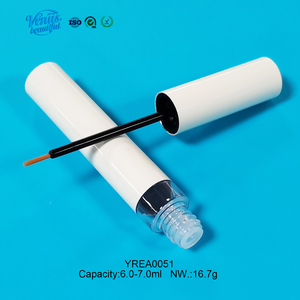 Contenitore in alluminio dorato di lusso per eyeliner e siero ciglia, con etichettatura, ideale anche per olio per unghie - Product Image 5