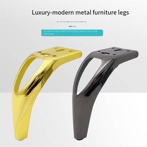 Pieds <span class=keywords><strong>de</strong></span> canapé en métal en fer laminé à froid <span class=keywords><strong>doré</strong></span> Pieds <span class=keywords><strong>de</strong></span> support <span class=keywords><strong>de</strong></span> meuble TV Pieds <span class=keywords><strong>de</strong></span> salle <span class=keywords><strong>de</strong></span> bain et <span class=keywords><strong>de</strong></span> <span class=keywords><strong>table</strong></span> basse Pieds <span class=keywords><strong>de</strong></span> <span class=keywords><strong>table</strong></span> <span class=keywords><strong>de</strong></span> <span class=keywords><strong>chevet</strong></span> - Product Image 3
