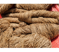 Ghicha Tussar 100% fil de soie filé à la main motif brut teint en fines matières recyclées pour le tricot fantaisie tissé à la main