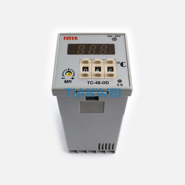 TC48-DD-R3 100% New and Original Taiwan FOTEK Temperature Controller in Stock