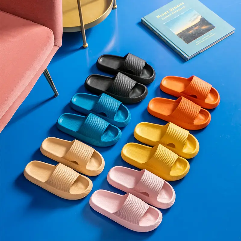 Mulheres Grosso Plataforma de Nuvem Verão Chinelos de Praia Eva Sola Macia Sandálias de Slides Homens Lazer Senhoras de Banho Interior Anti-slip Shoes