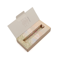 Boîte d'emballage vide de brillant à lèvres à impression personnalisée Boîte cosmétique de produit de rouge à lèvres Boîtes en papier pliantes avec logo en or