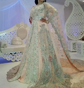Robe de Kaftan élégante longueur de plancher pour les femmes robe de soirée de mariage brodée Zardozi lourde | Tenue de style arabe marocain - Product Image 3