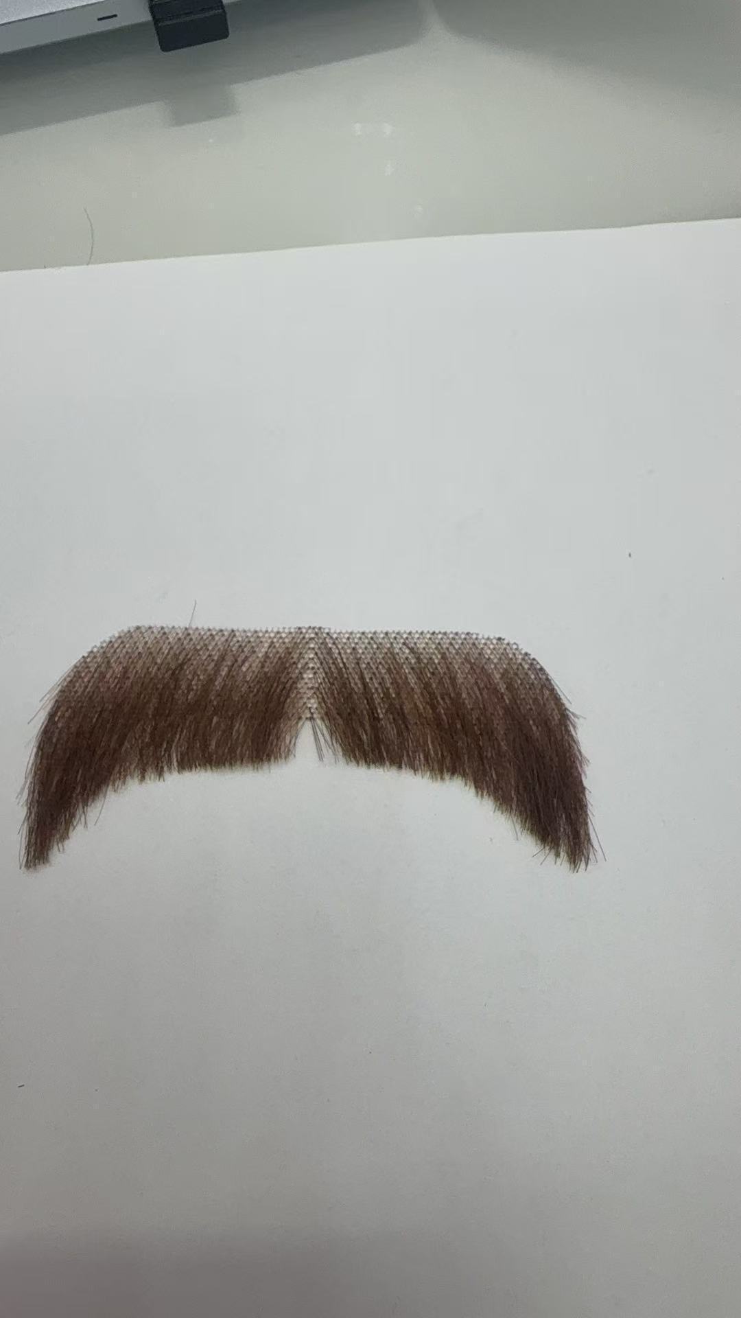 Marrón