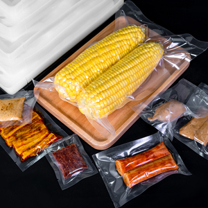 Sac d'emballage alimentaire sous vide transparent à 7 couches <span class=keywords><strong>co</strong></span>-extrudées PA/PE en nylon imperméable pour le stockage et la protection des aliments - Product Image 2