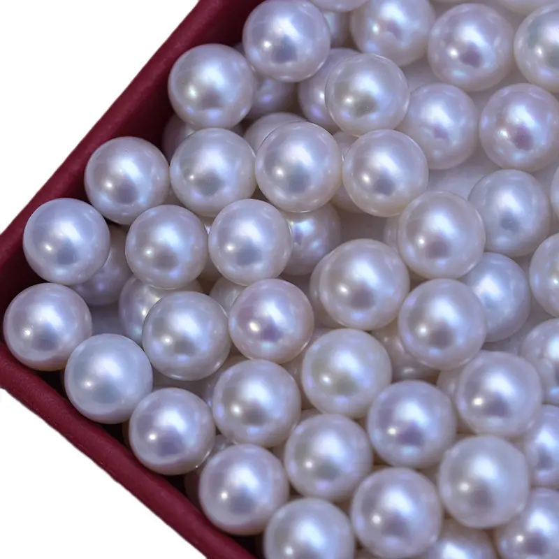 Vente en gros d'eau douce naturelle 4-10mm perles d'eau douce en vrac sans trou blanc rond lumière vive avec des perles presque impeccables