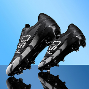 Chaussures de football unisexes professionnelles respirantes antidérapantes avec semelle intermédiaire en TPU personnalisable en gros pour l'été, l'automne et l'hiver - Product Image 5