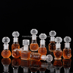 Wholesale <strong>Mini</strong> 50ml Vodka Whiskey Brandy Glass Decanter Empty Sample Liquor <strong>Bottle</strong> - Product Image 4