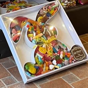 กล่องของขวัญรูปกระต่ายใส่ขนมหวาน ช็อกโกแลต คัพเค้ก คุกกี้ บรรจุภัณฑ์กระดาษ ฝาใส สำหรับเทศกาลอีสเตอร์ - Product Image 1