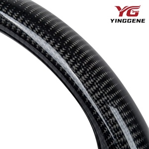 Volant en fibre de carbone pour Chevrolet CHEVROLET <span class=keywords><strong>Corvette</strong></span> C6 4 branches 2005 Cuir perforé Volant de course en forme de D - Product Image 5