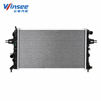Pièces de véhicule fabriquées en Chine, radiateur 9193268 09193268 90570732 93277996 pour Opel ASTRA H1.4 1.8i 2004, radiateur de refroidissement par eau