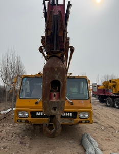 Grúa móvil/grúa sobre camión usada Kato NK-400E-III de 40t fabricada en Japón, en venta - Product Image 2