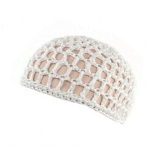 Gorro de punto de algodón personalizado para mujer, estilo holgado, hecho a mano, perforado, para un look moderno - Product Image 2