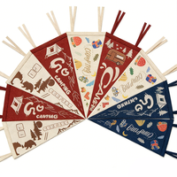 Drapeaux triangulaires en feutre personnalisés avec logo OEM, imprimés par sublimation, logo brodé, bannière en feutre, affichage mural, guirlande triangulaire
