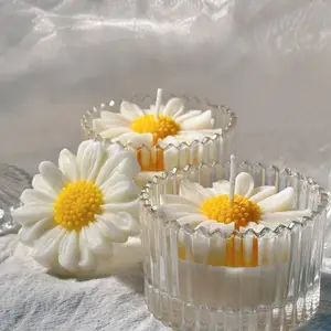 Small Daisy Flower Candles Creative Daisy Flower Candle Small Gift Birthday Party Supplies and Wedding Favor Baby Shower Decor