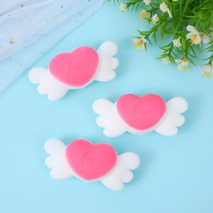 Juguete Sensorial Antiestrés de TPR con Alas en Forma de Corazón de 11cm, Nuevo Estilo, Unisex, para Mayores de 14 Años, Regalo Creativo para Aliviar el Estrés, Diversión y Bienestar - Product Image 2