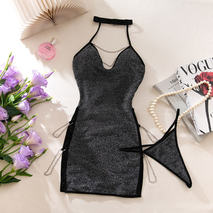 Chemise de nuit moulante sexy pour femme avec détails de chaîne et col ras du cou, lingerie scintillante et brillante - Product Image 6