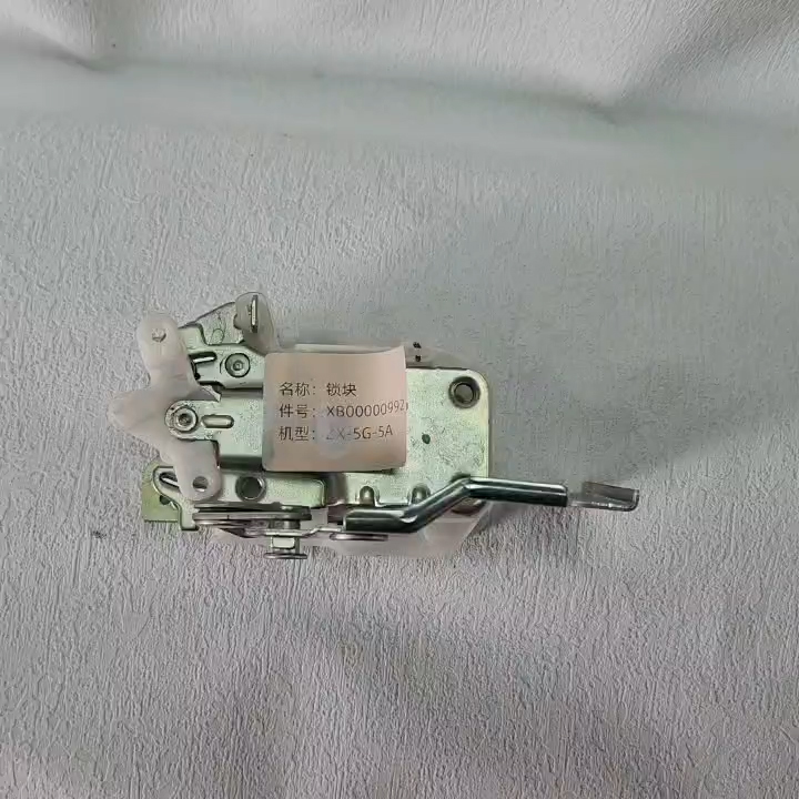 Excavator Parts Door Lock Assembly XB00000991 for Zx200-5g