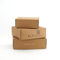 Boîte d'expédition postale autocollante noire personnalisée avec logo, doublure en éponge gaufrée, recyclable, pour l'emballage des chaussettes