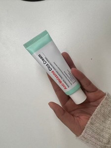 Prodotto Più Venduto CARANEEL: Crema Schiarente, Idratante, Lenitiva, Anti-Età e Anti-Macchie - Product Image 2