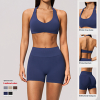 Set Olahraga Wanita 2 Potong Model Halter Bergaris, Bra Berbusa Lembut, Celana Pendek Pinggang Tinggi, Cocok untuk Yoga dan Olahraga