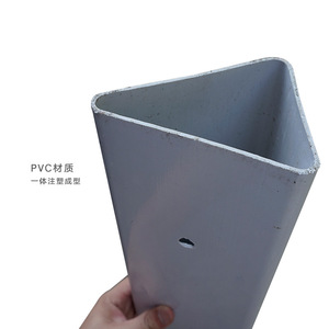 เสาจราจรสะท้อนแสง PVC สีขาว แบบติดตั้งบนพื้น ทรงกรวยเพรียวบาง มาตรฐาน IP65 ผลิตภัณฑ์เตือนการจราจร - Product Image 1