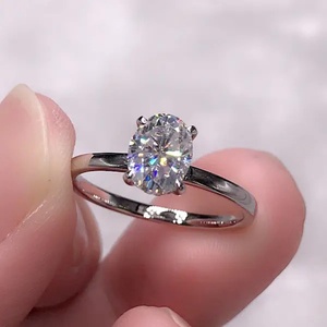 Anillo de Diamante Moissanite Ovalado de 2 Quilates, Clásico, de 4 Puntas, Personalizado, de Oro Blanco de 18 Quilates, Oro Amarillo, Joyería Fina, Anillo de Compromiso - Product Image 3