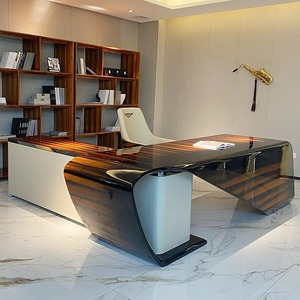 Juego de escritorio y silla ejecutiva de lujo en forma de L para el hogar Fácil montaje para el presidente CEO Director de oficina o Big Boss - Product Image 2