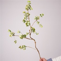 Guirlande artificielle d'eucalyptus en PVC à longues branches 100-200 cm – Écologique, durable, aspect réaliste, plante d'intérieur, verdure de style designer