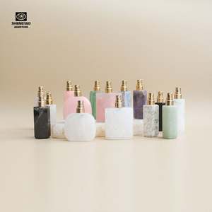 Nouveau design de parfum de luxe pour femmes 8 ml bouteille vide en cristal de quartz rose - Product Image 3