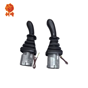 Komponen Hidrolik <span class=keywords><strong>Excavator</strong></span> Katup Pilot Tuas Kontrol <span class=keywords><strong>Excavator</strong></span> Pengontrol Baja Paduan Kontrol <span class=keywords><strong>Excavator</strong></span> 25990500 - Product Image 2