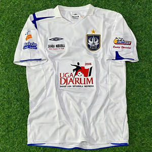 Fabricante de alta calidad 2025 Retro Football Jerseys Transpirable Club Shirts & Tops Soccer Jerseys Maillot De Foot - Product Image 1