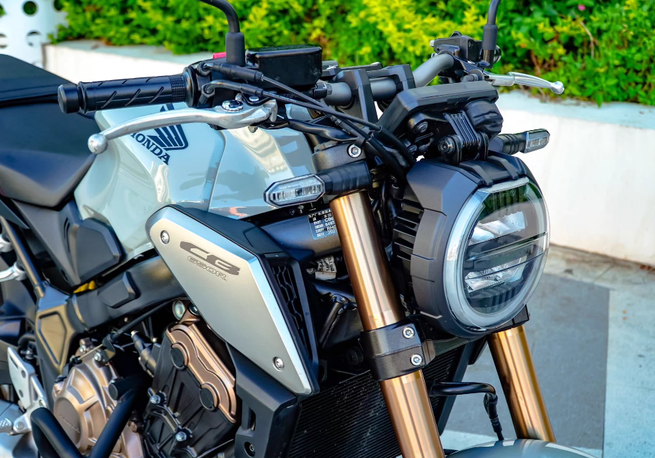 rear tandem passenger seat honda cb1000r 2015 model