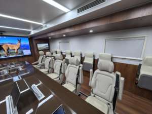 Многофункциональный автоматический дизельный автомобиль с аварийной мобильной командной платформой для связи и отправки консультаций - Product Image 5