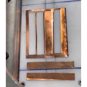AMT VINA - Troquel de Corte de Precisión Personalizado para Componentes de Cobre, Molde de Estampado de Metal, Herramienta Progresiva, Servicio de Fabricación OEM ODM - Product Image 2