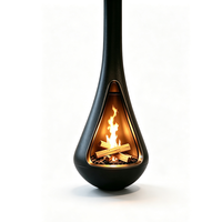 Cheminée au sol à bois, forme goutte d'eau, fenêtre triangulaire, foyer réel, poêle à bois d'intérieur