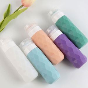 ชุดขวดโลโก้สั่งทำขนาด 90 มล. สำหรับเดินทาง ขวดซิลิโคนแบบเติมได้ ป้องกันการรั่วซึม ได้รับการรับรองสำหรับขึ้นเครื่องบิน - Product Image 4