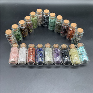 Botellas Pequeñas de Cuarzo Cristalino Natural con Fragmentos de Piedras Preciosas y Cristales Curativos Reki en su Interior, Artesanía de Cristal - Product Image 6
