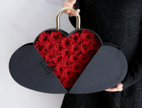 Seau de roses éternelles luxueuses en forme de cœur, ouvrable avec cadenas d'amour, pour la Saint-Valentin et la fête des mères
