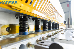 Điện thép thủy lực cắt <span class=keywords><strong>CNC</strong></span> thủy lực chém kim loại sắt tấm không gỉ chân đạp cắt giá máy - Product Image 4