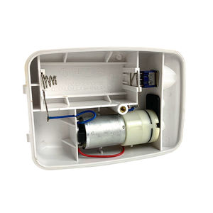 Pompa ad aria portatile a batteria per acquario, aeratore impermeabile ed ecologico per la pesca di merluzzo, carpa, salmone, snapper e altri pesci in vasca. - Product Image 3