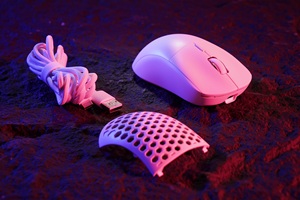Souris de jeu sans fil Skyloong M1 avec 3 modes de connectivité de type C JIUWEI autocollants de scientifique fou orientation droite - Product Image 4