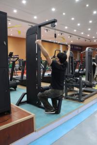 Appareils de musculation professionnels à sélection de charge par pignon : Machine à Lat Pulldown et à Rame Assise, Machine à Traction Haut-Bas - Product Image 4