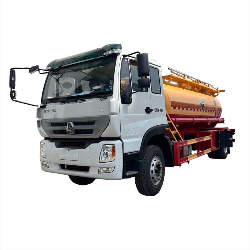 Sinotruck 4x2 10000, 6 колес, Автоцистерна для опасных химикатов