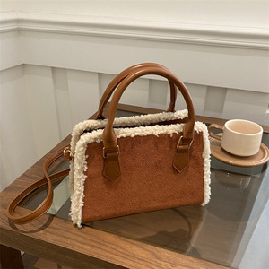 Nouveau sac en laine d'agneau grande capacité pour femme, sac à bandoulière tendance, sac fourre-tout portable pour étudiante - Product Image 2