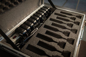 OEM nhà sản xuất giá bán buôn kim loại hợp kim lưu trữ Hộp Tùy chỉnh xách tay mẫu mang nhôm trường hợp cho mục đích hiển thị - Product Image 4