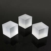 Cube en cristal givré, cadeaux souvenirs, presse-papiers en cristal