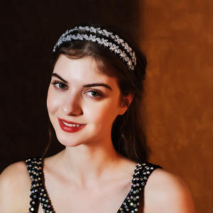 Moda farfalla design triplo strato accessori per capelli da sposa copricapo da sposa principessa spettacolo zircone fascia per capelli per donna - Product Image 1