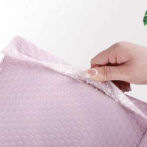 <span class=keywords><strong>Buste</strong></span> Postali <span class=keywords><strong>Resistenti</strong></span> Imballaggio con Bolle Busta Imbottita in <span class=keywords><strong>Plastica</strong></span> Dimensioni Personalizzate Nera Confezione per Spedizione Scarpe e Abbigliamento Impermeabile - Product Image 4